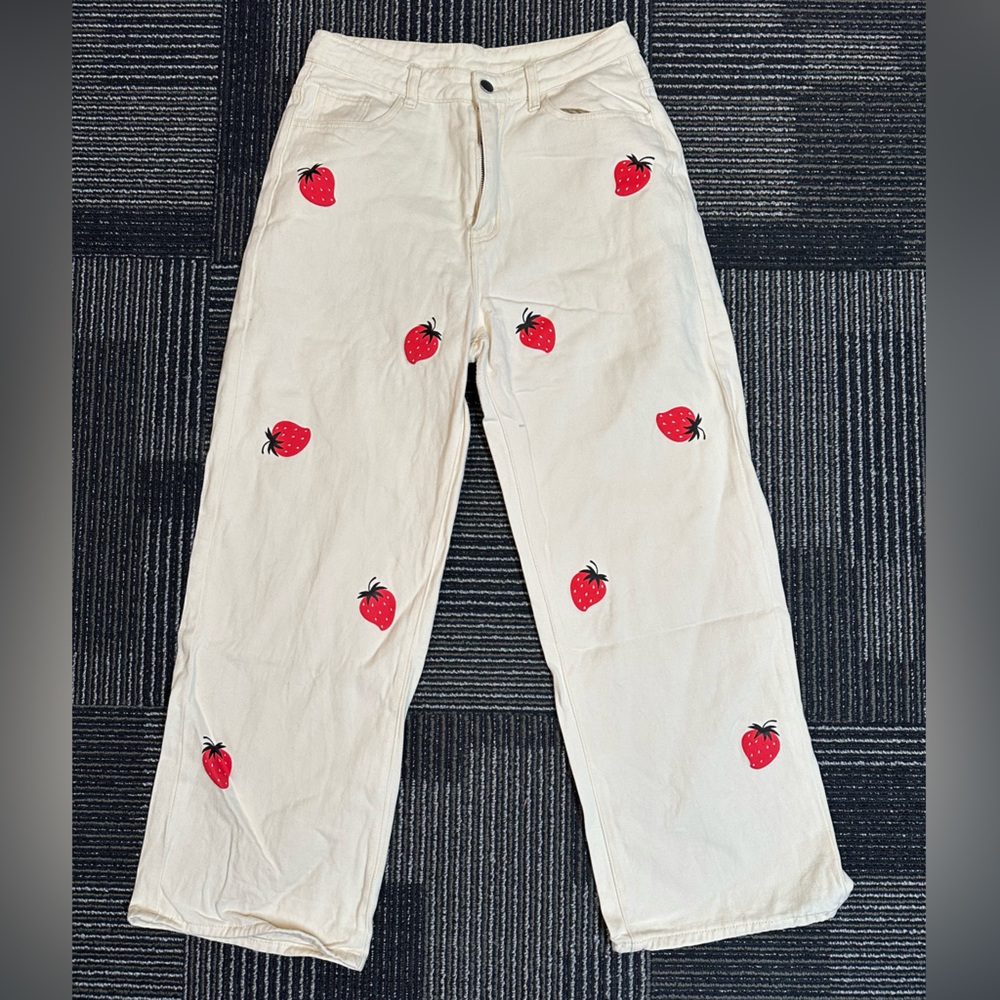 Cider strawberry pants